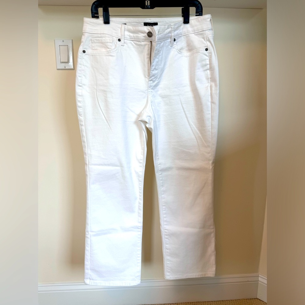 NWT NYDJ Marilyn white jeans
